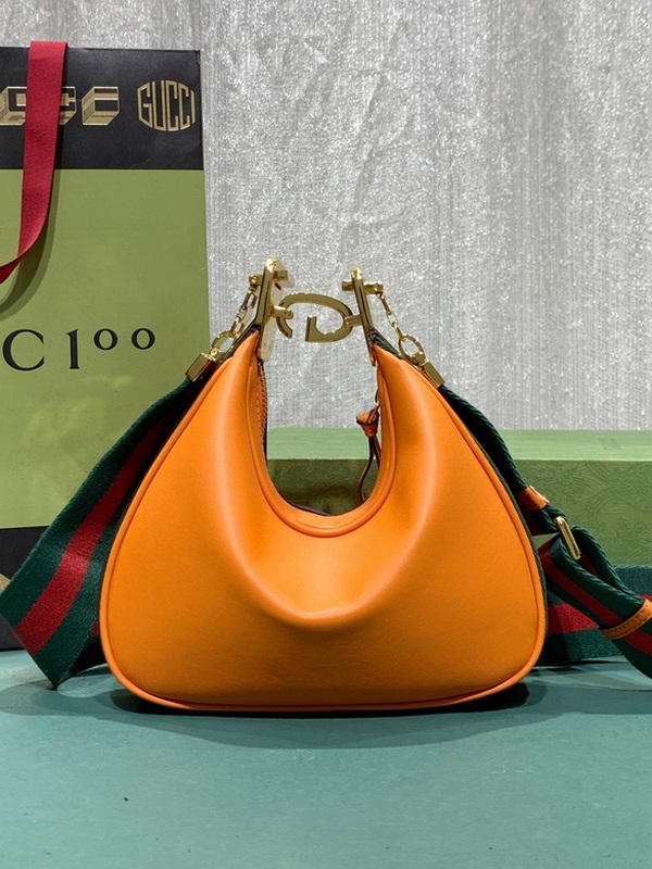 Gucci Handbags 63